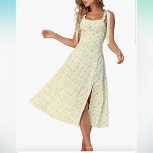 NEVER BEEN WORN Summer Dress